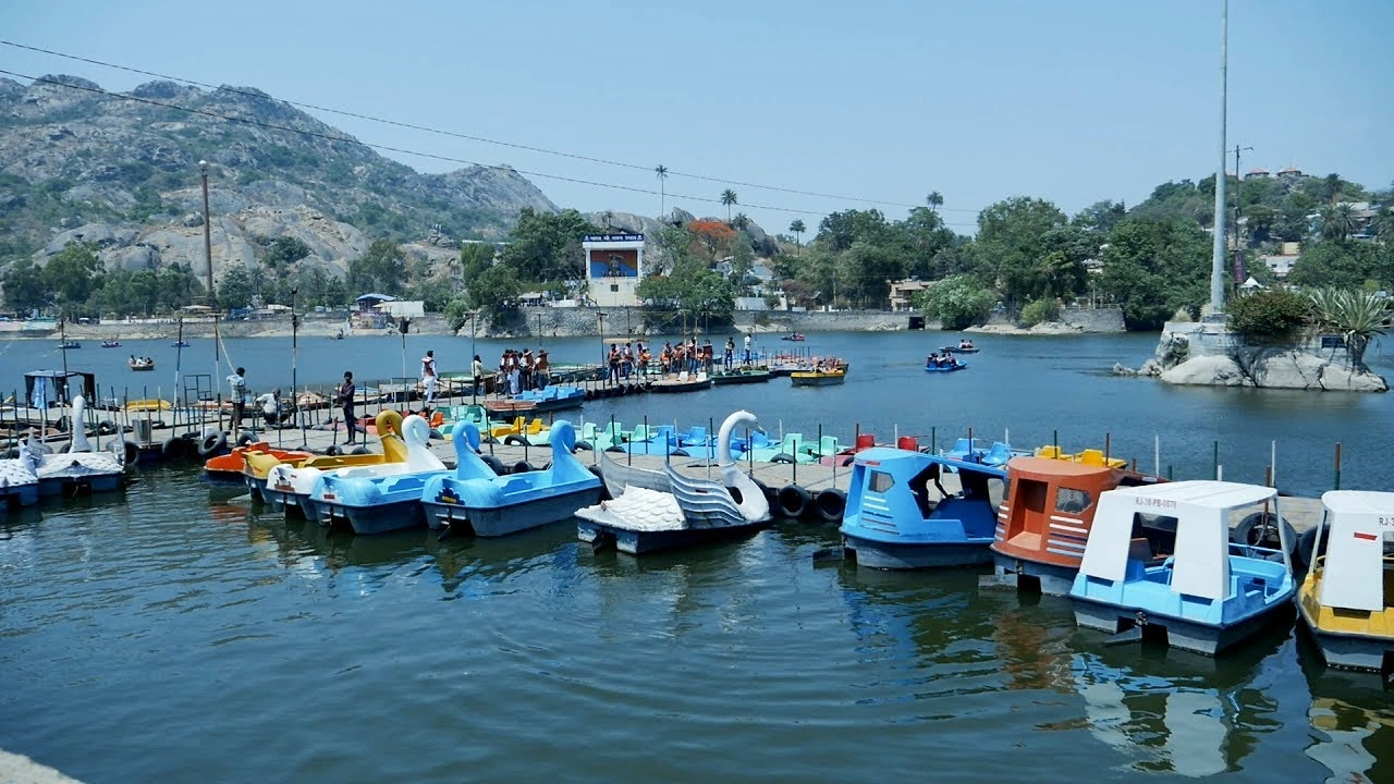 Boat Ride at Nakki Lake